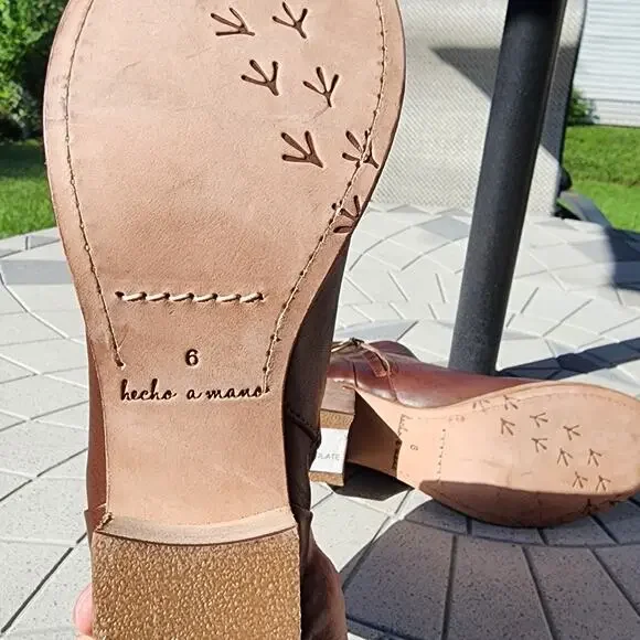 Beek Coronet Handcrafted Heeled Ankle Boots 6 - Picture 6 of 11